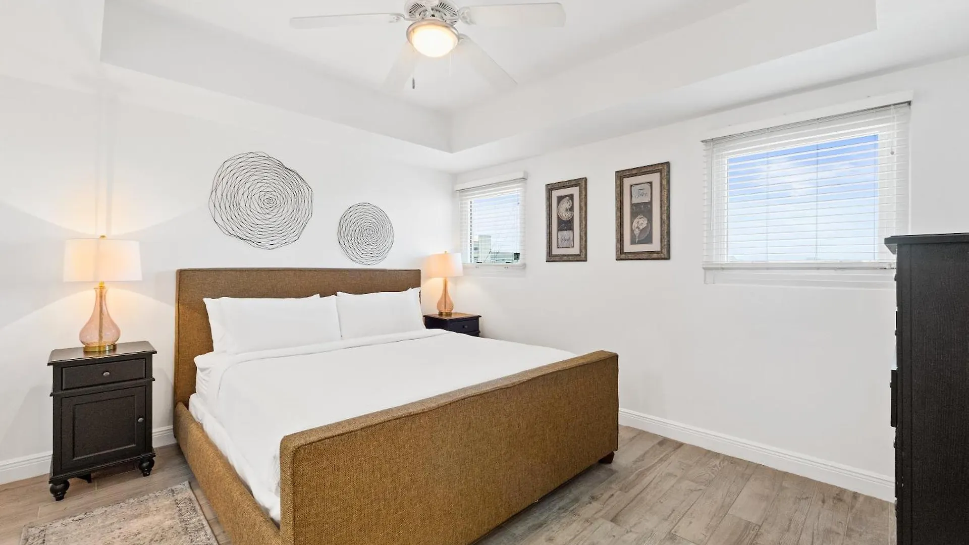 Sterling Breeze By Panhandle Getaways Panama City Beach Apartment