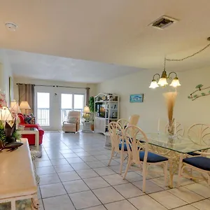 Apartment Panama Retreat With Pool And Ocean Views!
