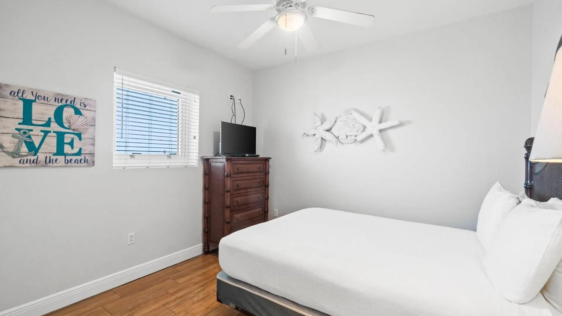 Apartment Sterling Breeze By Panhandle Getaways Panama City Beach United States